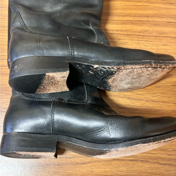 Frye boots- good condition- 7.5 see photos for details - Picture 4 of 11